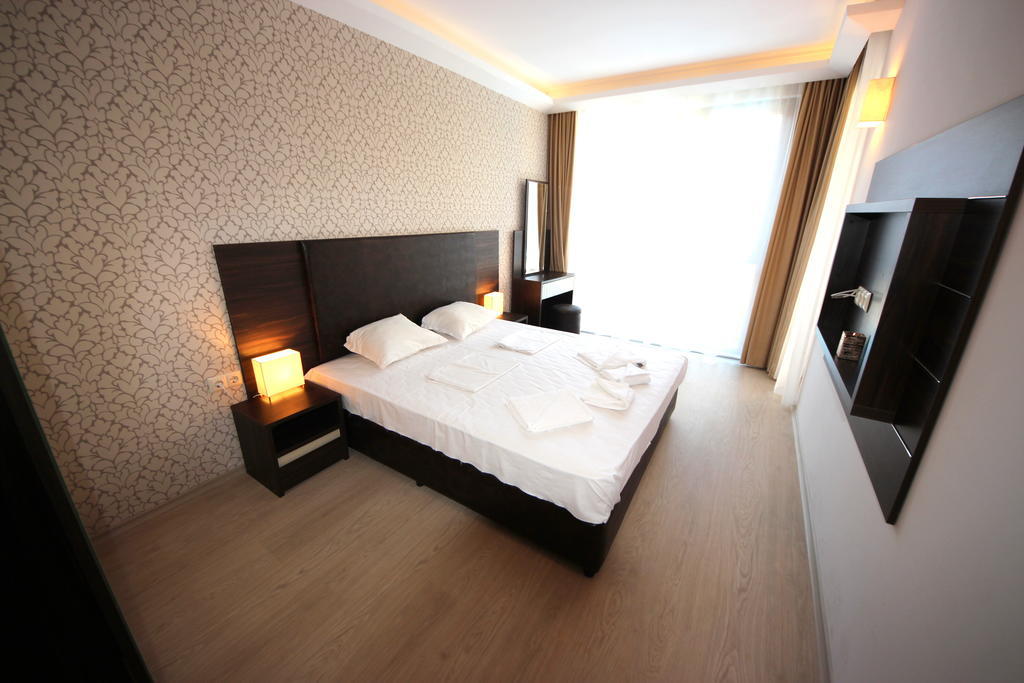 Menada Harmony Suites Apartments 阳光海滩 客房 照片