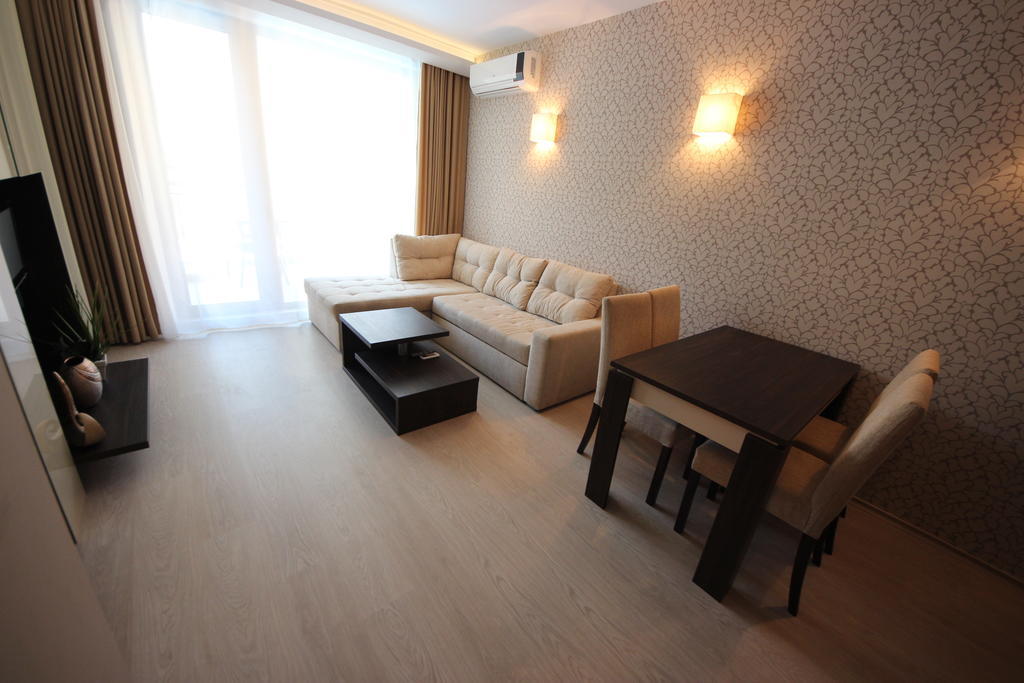 Menada Harmony Suites Apartments 阳光海滩 客房 照片