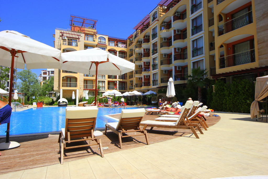 Menada Harmony Suites Apartments 阳光海滩 外观 照片